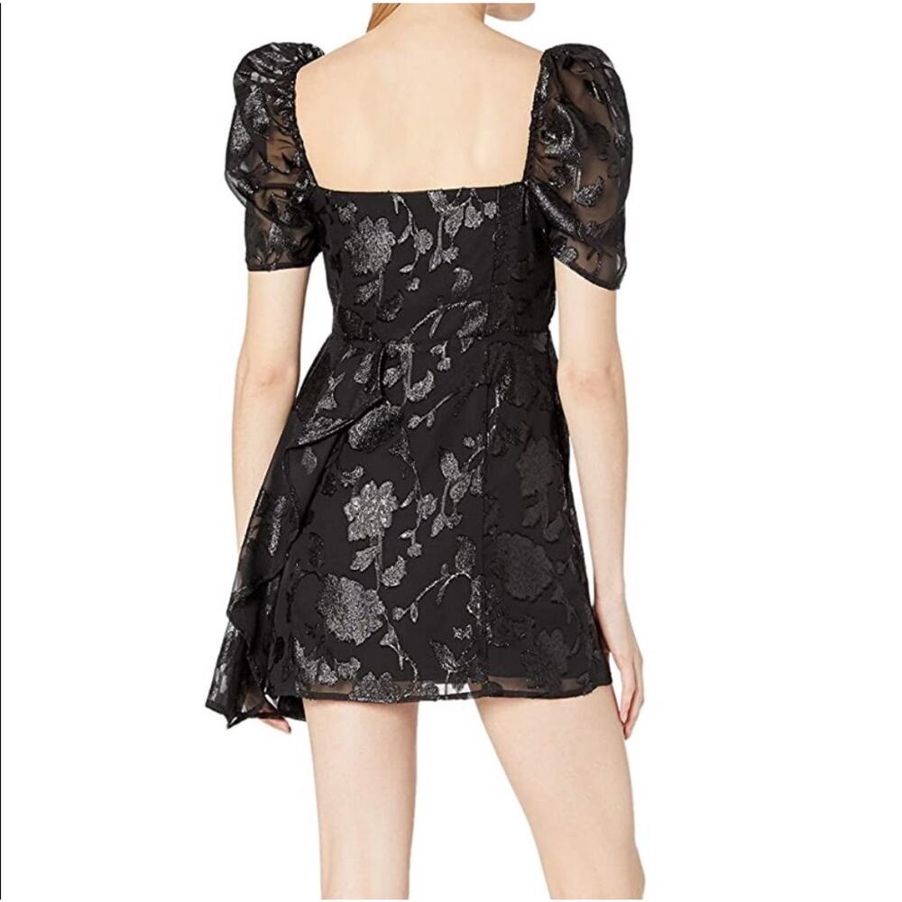 HOUSE OF HARLOW 1960 x REVOLVE Puff Sleeve Square Neck Metallic Mini Dress Small - Picture 3 of 10